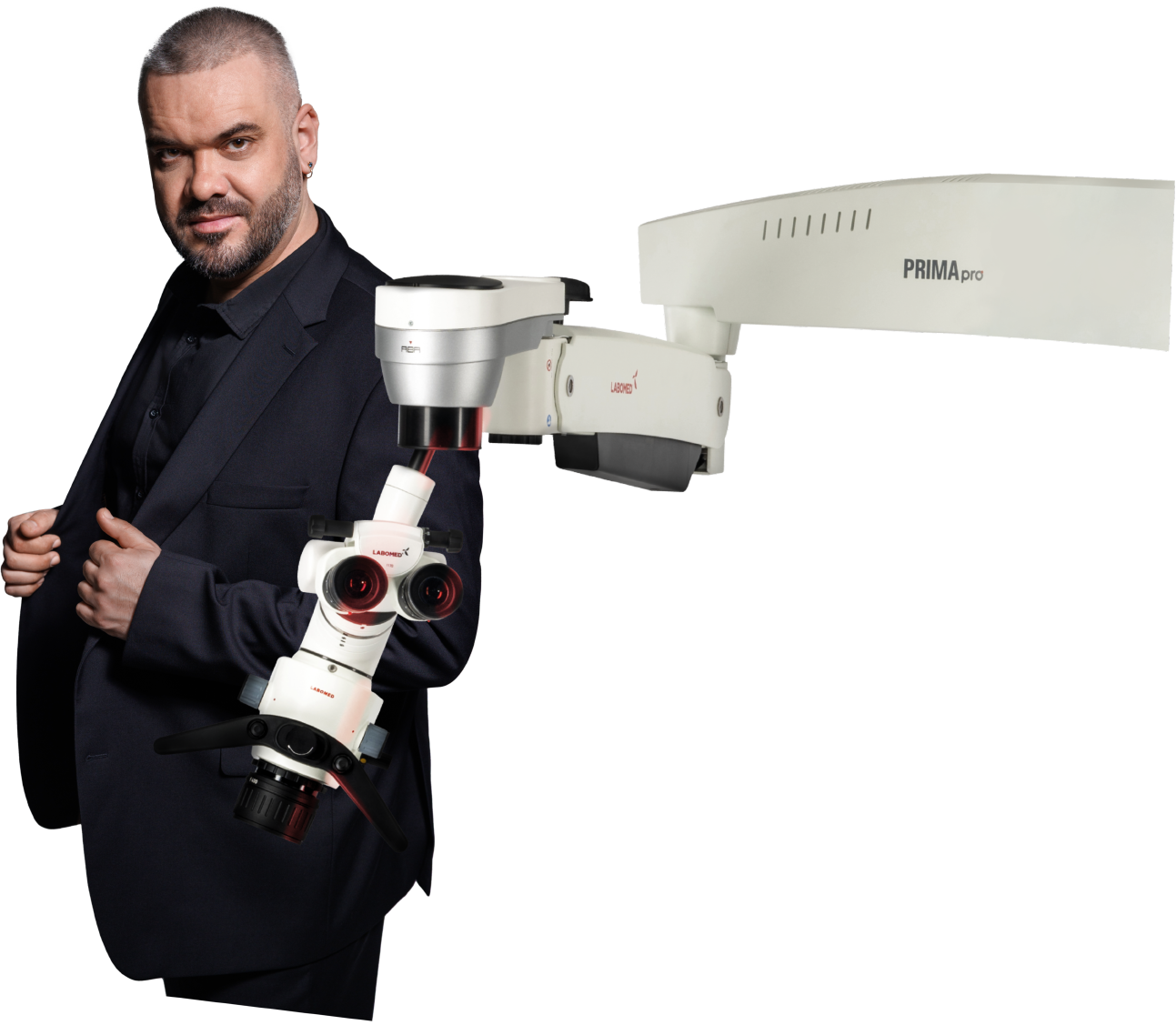 Андрей Афанютин и микроскоп LABOMED PRIMA pro